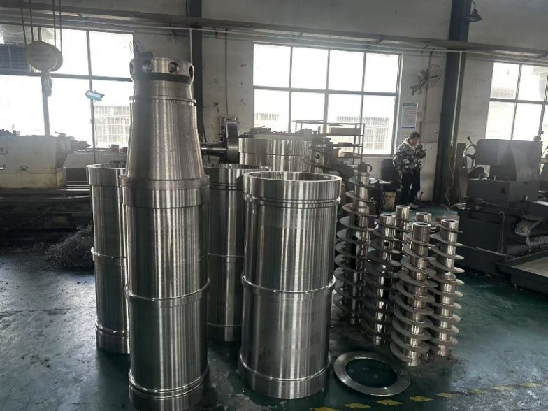 Центрифуга декантерная LW550x2200
