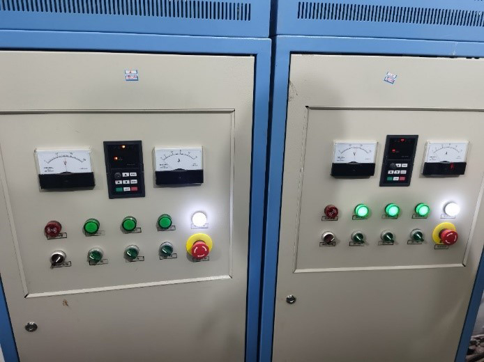 Центрифуга с плоским дном верхней выгрузкой закрытого типа PSB450-NF 